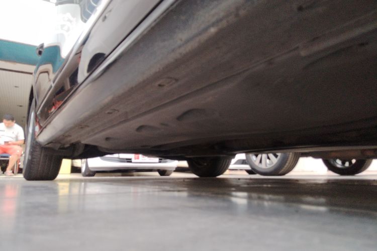 大众 帕萨特 2013款 1.8TSI DSG尊荣版局部细节9001