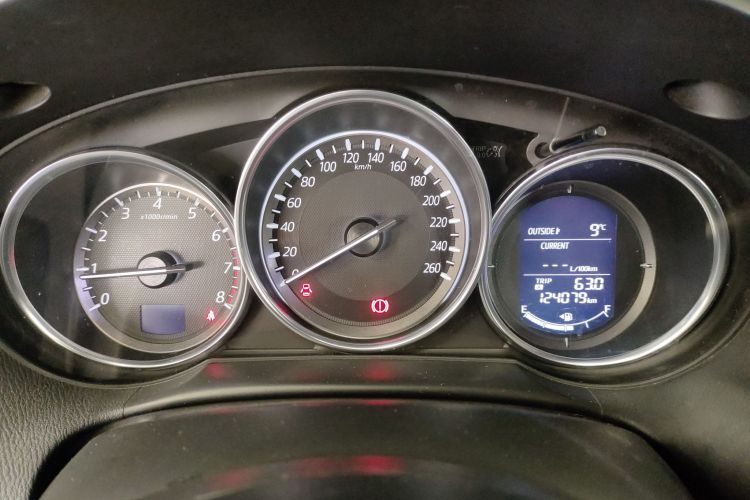 马自达CX-5 2015款 2.0L 手动两驱舒适型中控内饰14