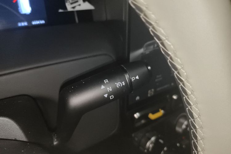 奇瑞iCAR V23 2025款 550两驱智驾版中控内饰18