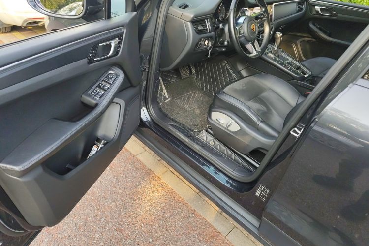 保时捷 2018款 Macan 2.0T中控内饰20