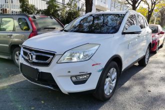 北京汽车 绅宝X65 2015款 2.0T 自动舒适型