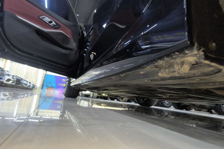 宝马3系 2024款 325Li M运动套装局部细节9002