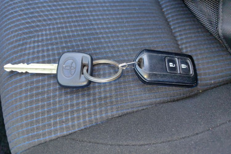 丰田 YARiS L 致炫 2019款 1.5E CVT魅动版 国VI中控内饰11