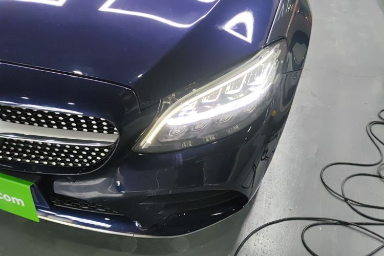 奔驰C级 2020款 C 260 L 运动版局部细节36