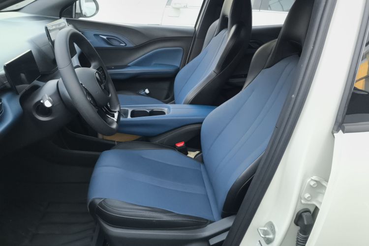 比亚迪 海鸥 2025款 智驾版 305km 活力版中控内饰19