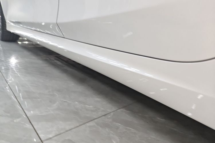 宝马3系 2025款 325Li M运动套装局部细节9002