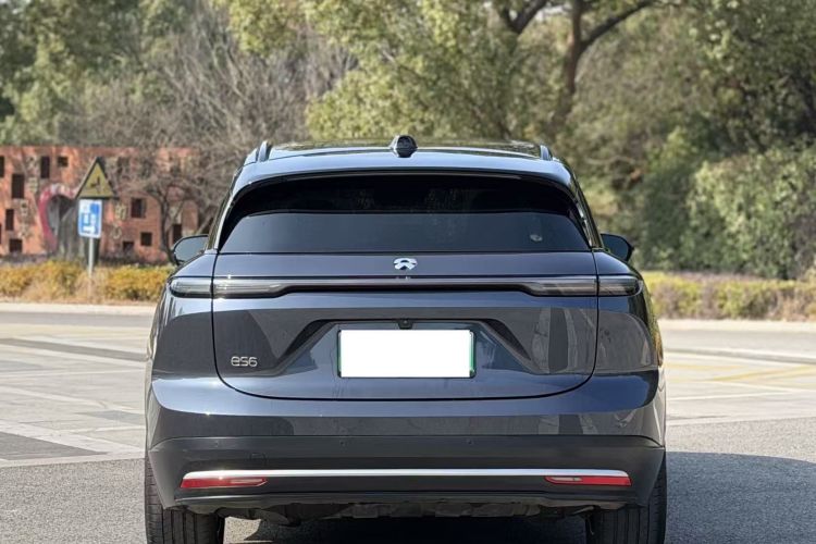 蔚来ES6 2024款 75kWh车身外观6004