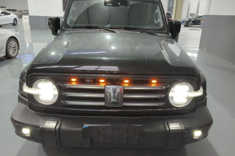 坦克300 2021款 城市版 2.0T 很有型车身外观6001