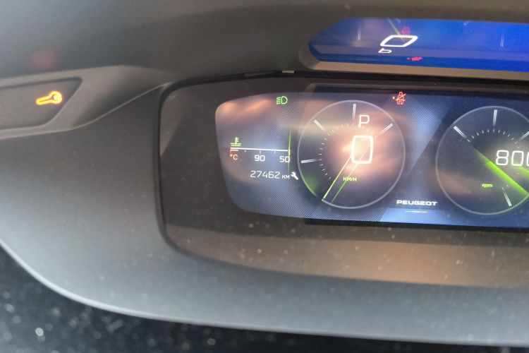 标致408X 2023款 无界版中控内饰15