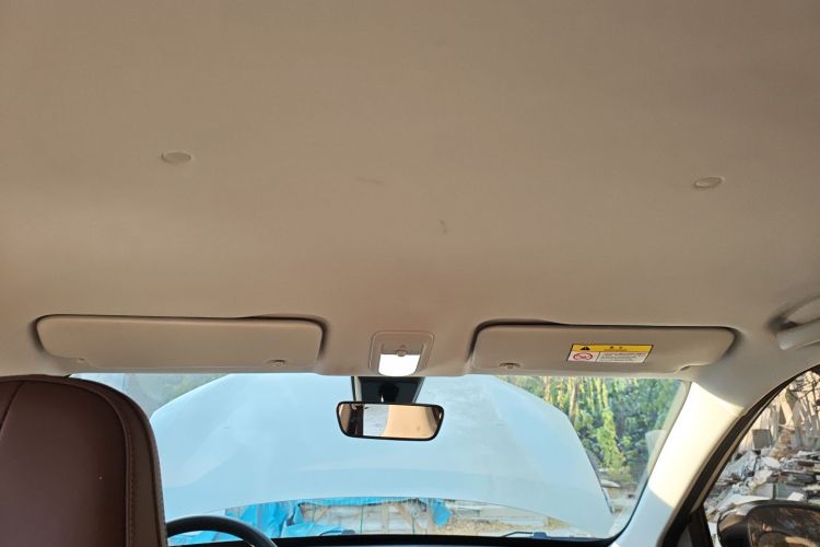 五菱汽车 五菱缤果 2023款 333km 灵犀互联款中控内饰22