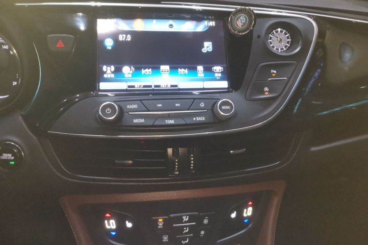 别克 昂科威 2019款 28T 四驱精英型 国VI中控内饰16