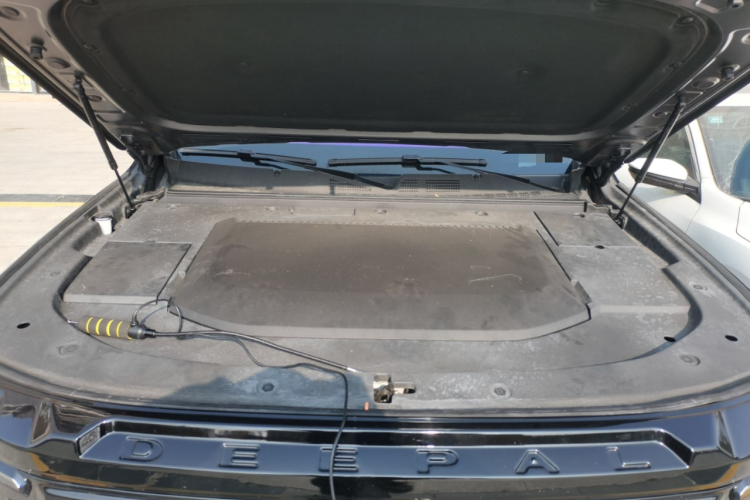 深蓝汽车 深蓝G318 2024款 四驱空悬版局部细节24