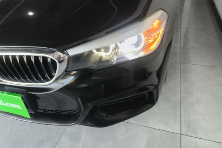 宝马5系 2020款 525Li M运动套装局部细节36