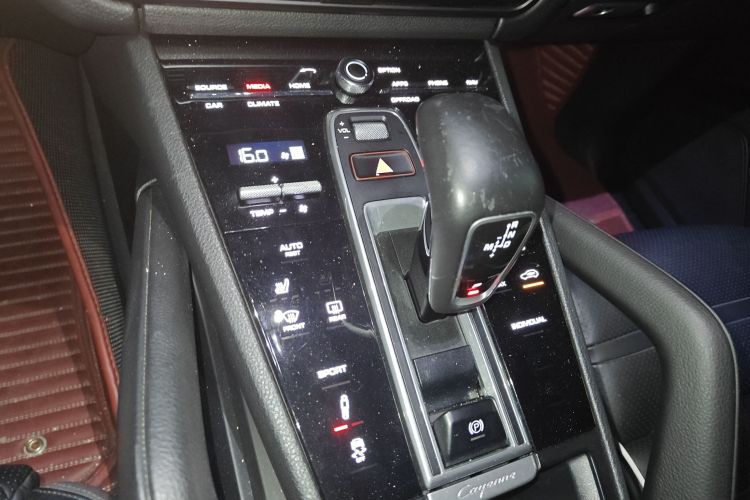 保时捷 2018款 Cayenne 3.0T局部细节18