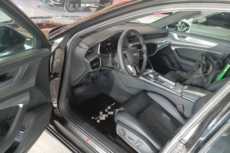 奥迪A6L 2025款 改款 40 TFSI 豪华动感型中控内饰20