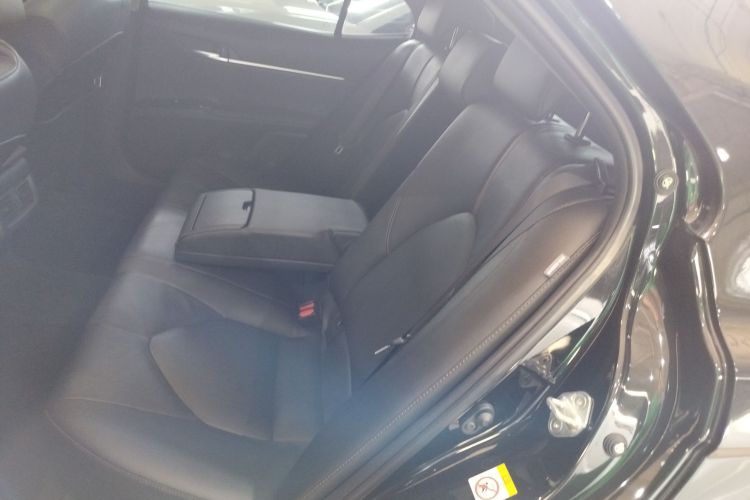 丰田 凯美瑞 2018款 2.5G 豪华版中控内饰21