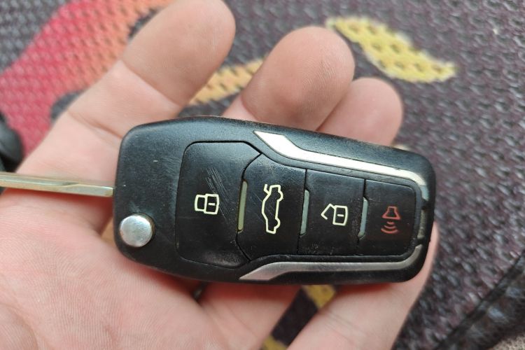 日产 轩逸 2019款 经典 1.6XE+ CVT智联领先版中控内饰11