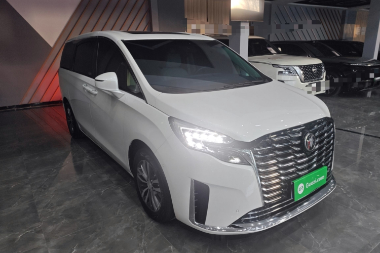 别克GL8 2023款 ES陆尊 尊享型车身外观3