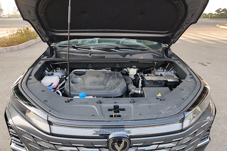 长安CS75 PLUS 2026款 智慧冠军版 1.5T 新蓝鲸 智航型机舱底盘24