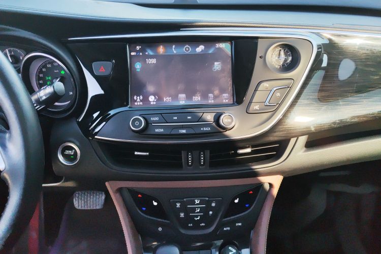 别克 昂科威 2019款 20T 两驱豪华型 国V中控内饰16