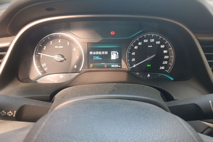 别克 英朗 2021款 1.3T 自动轻混动精英型中控内饰14