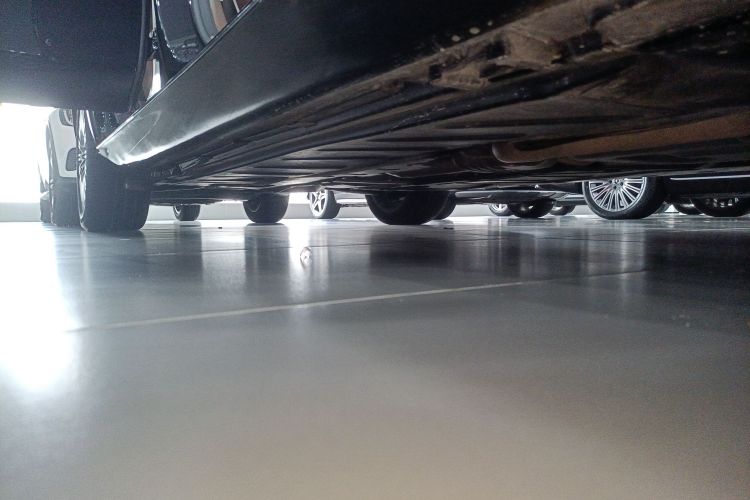 奔驰E级 2023款 改款 E 300 L 时尚型局部细节9001