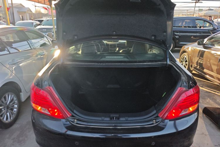 比亚迪 速锐 2014款 1.5TID 自动豪华型机舱底盘23