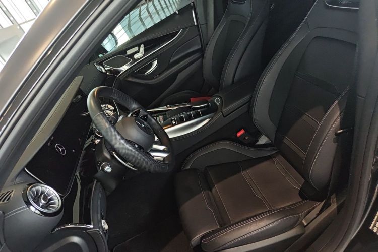 奔驰 2023款 AMG GT 50 四门跑车中控内饰19
