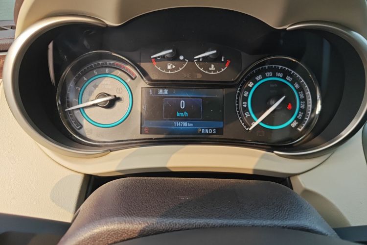 别克 君越 2013款 2.4L SIDI领先舒适型中控内饰14