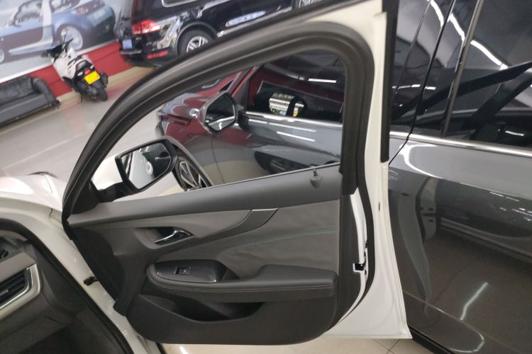 雪佛兰 迈锐宝 2016款 1.6T 自动舒适版中控内饰42