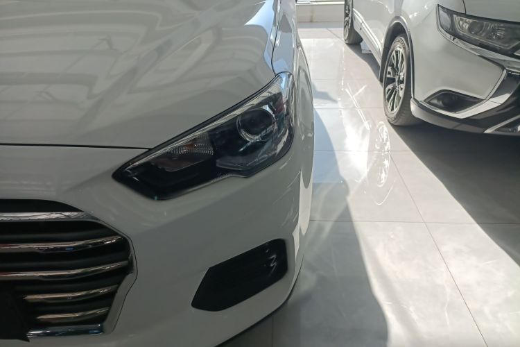 北京现代ix35 2020款 2.0L 自动两驱智勇·畅享版局部细节36