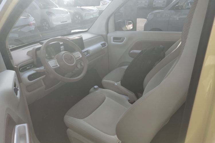 五菱汽车 宏光MINIEV 2024款 第三代 215km 进阶版中控内饰19