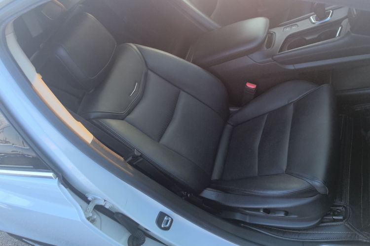 凯迪拉克XT5 2016款 25T 豪华型局部细节41