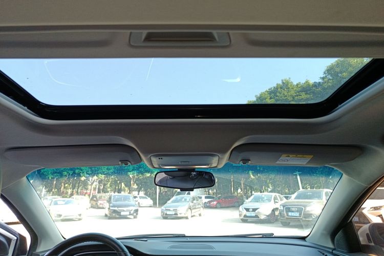 别克 阅朗 2018款 18T 自动精英型局部细节22