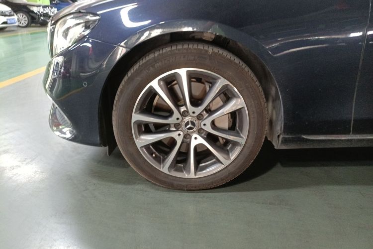 奔驰E级 2019款 E 300 L 时尚型车身外观6007