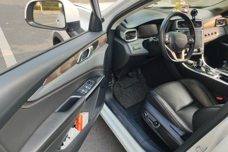 领克01 2017款 2.0T 两驱型Pro版中控内饰20