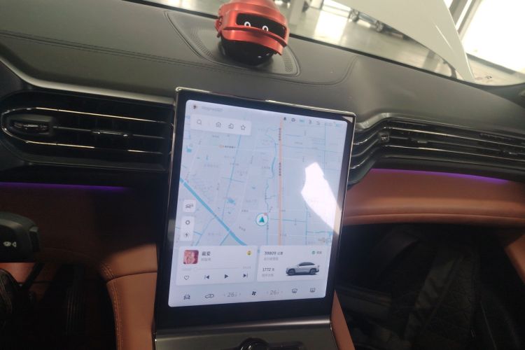 蔚来EC6 2020款 605KM 运动版中控内饰16