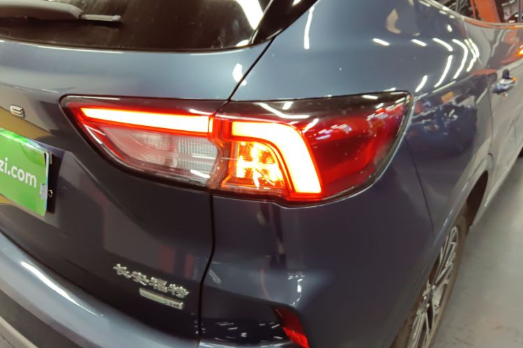 福特 锐际 2020款 EcoBoost 245 四驱嘉享款车身外观9