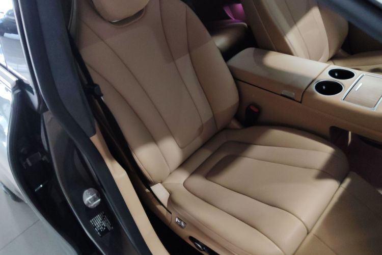 鸿蒙智行 智界R7 2024款 纯电 802km Max局部细节41