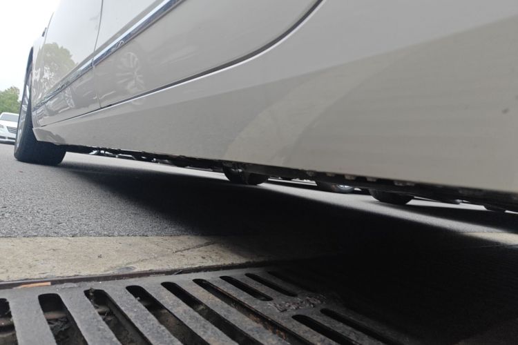 凯迪拉克CT6 2019款 28T 时尚型局部细节9002