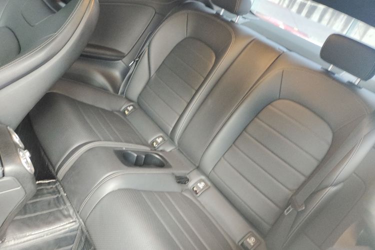 奔驰C级(进口) 2021款 C 200 轿跑车中控内饰7004