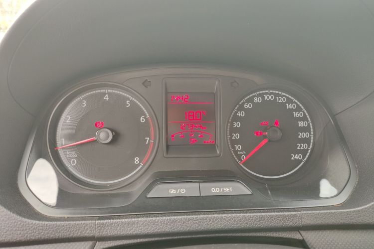 大众 捷达 2019款 梦想版 1.5L 手动时尚型局部细节14