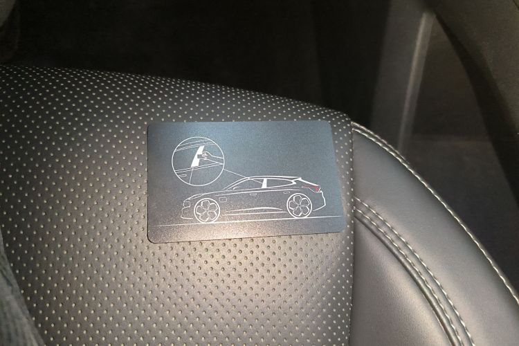 极氪001 2022款 长续航双电机 WE版中控内饰7001