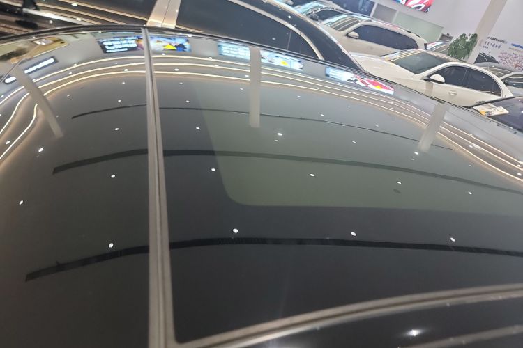 奔驰E级 2022款 E 260 L局部细节57