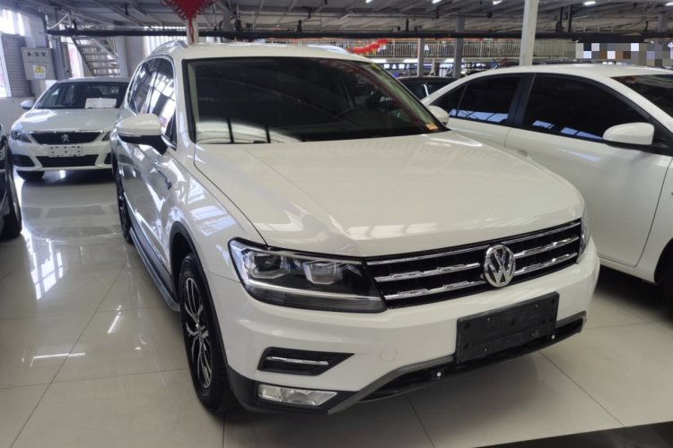 大众 途观L 2018款 330TSI 自动两驱舒适版车身外观6002