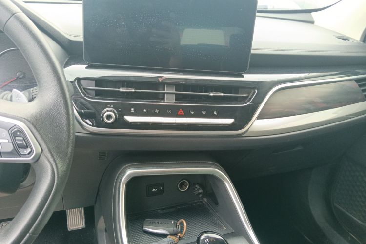 哈弗H6 2023款 国潮版 1.5T 自动都市版中控内饰16