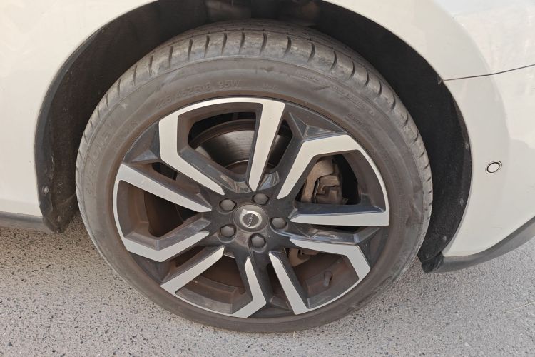 沃尔沃V40 2017款 Cross Country T3 智雅版车身外观10