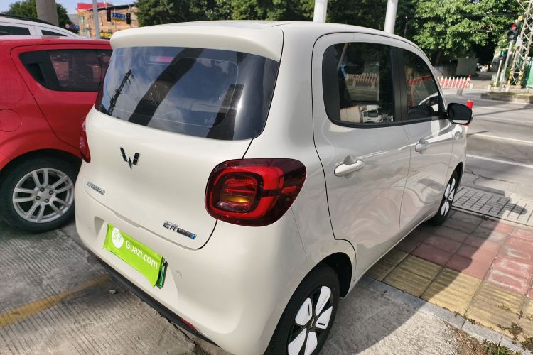 五菱汽车 宏光MINIEV 2025款 四门版 进阶款车身外观7