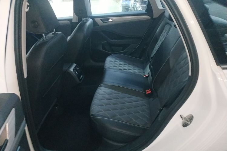 大众 速腾 2023款 300TSI DSG超越版中控内饰21