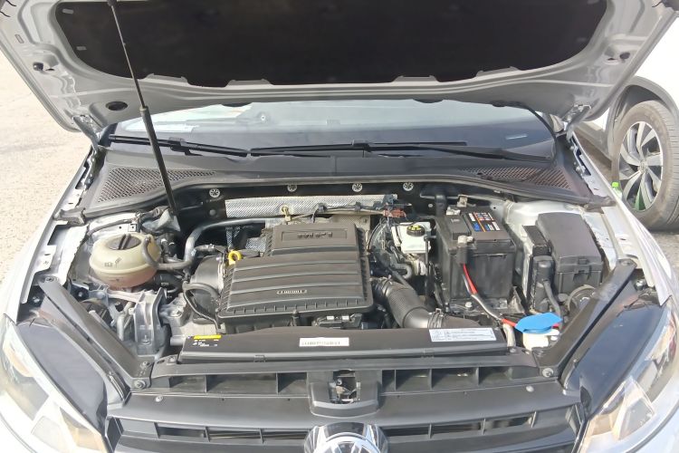 大众 高尔夫 2015款 1.6L 自动舒适型局部细节24